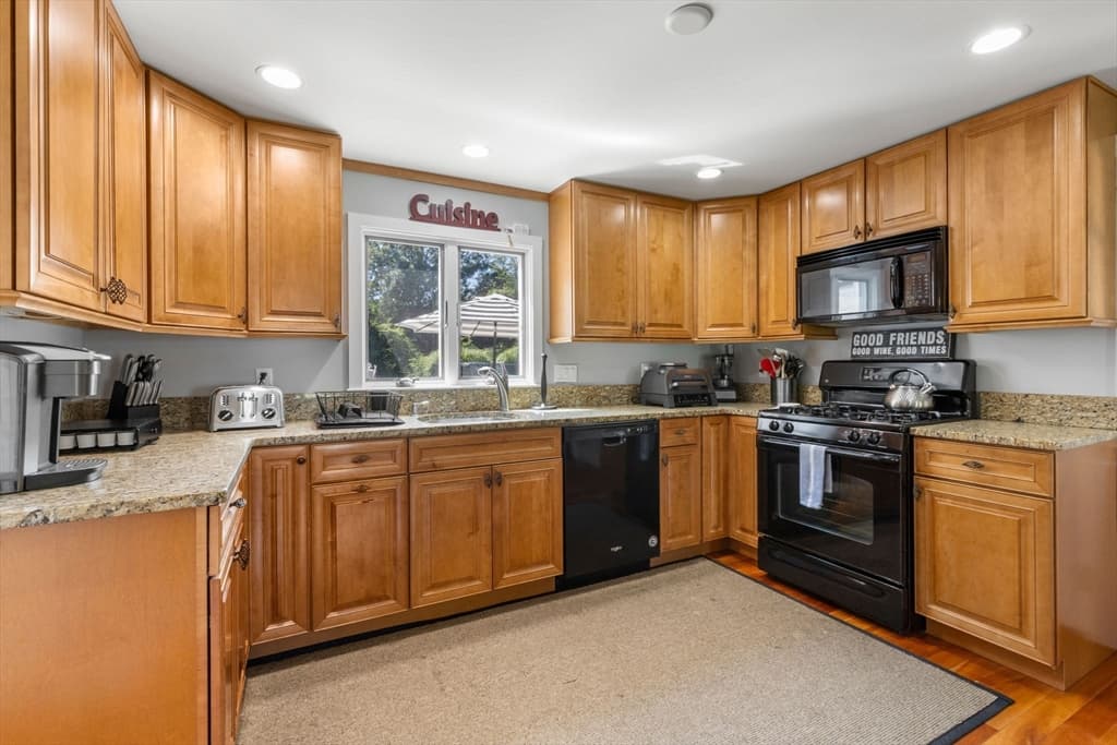118 Wayside Dr, Brewster MA 02631 photo 7