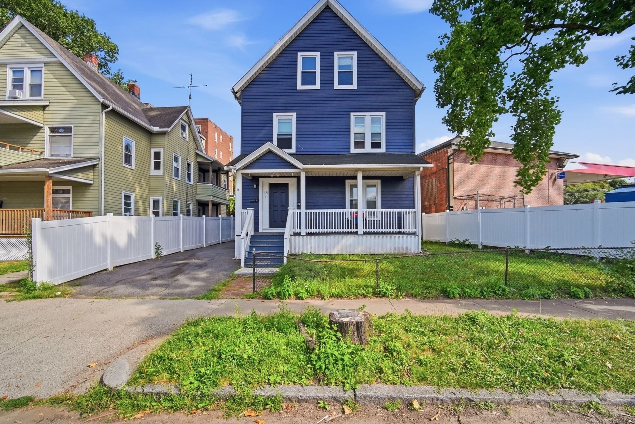 15 Warriner Ave, Springfield MA 01108