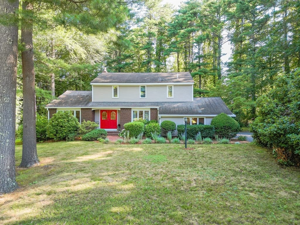 2 Nottingham Drive, Raynham MA 02767 photo 2