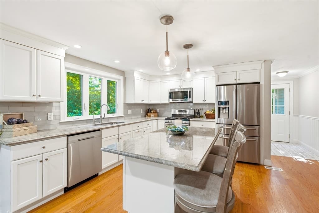 2 Nottingham Drive, Raynham MA 02767 photo 11