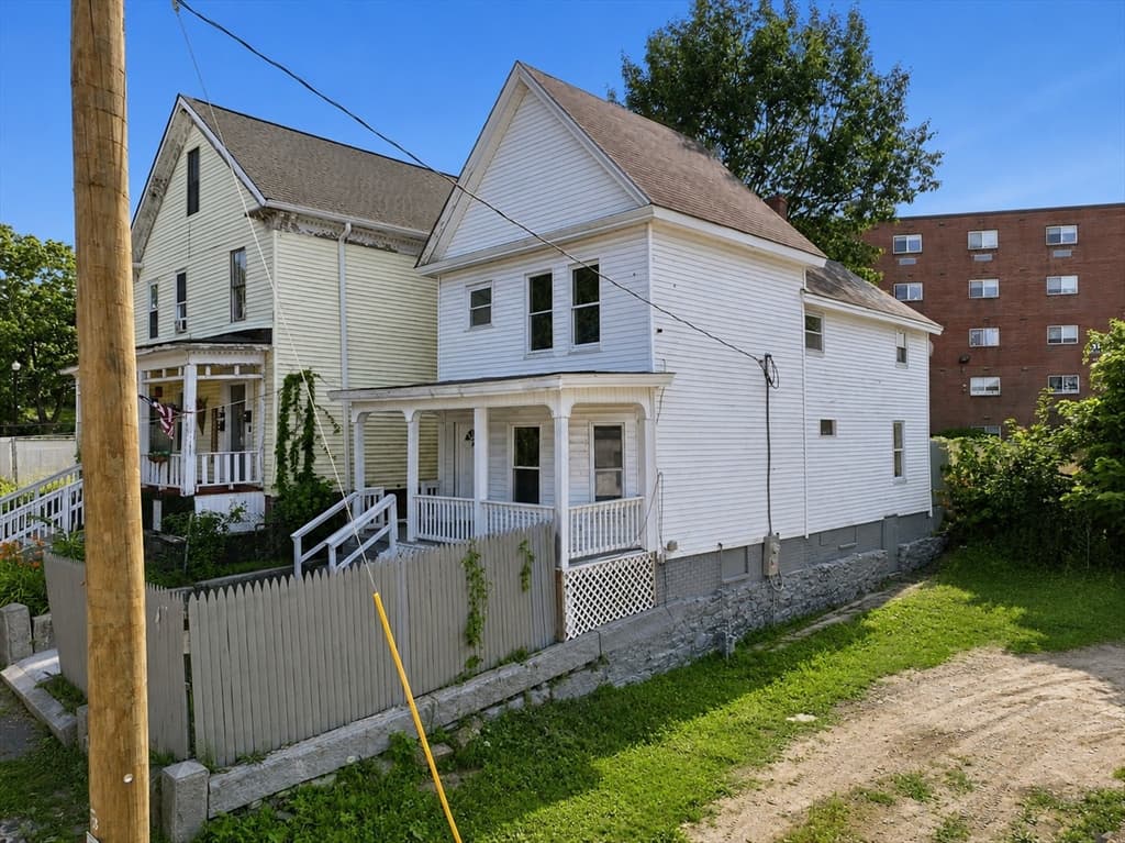 2 Ely St, Worcester MA 01610 photo 26