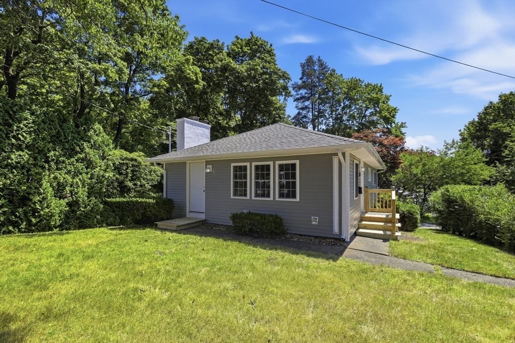 217 West Main St, Northborough MA 01532 photo 5