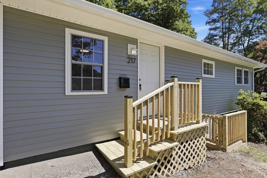 217 West Main St, Northborough MA 01532 photo 8