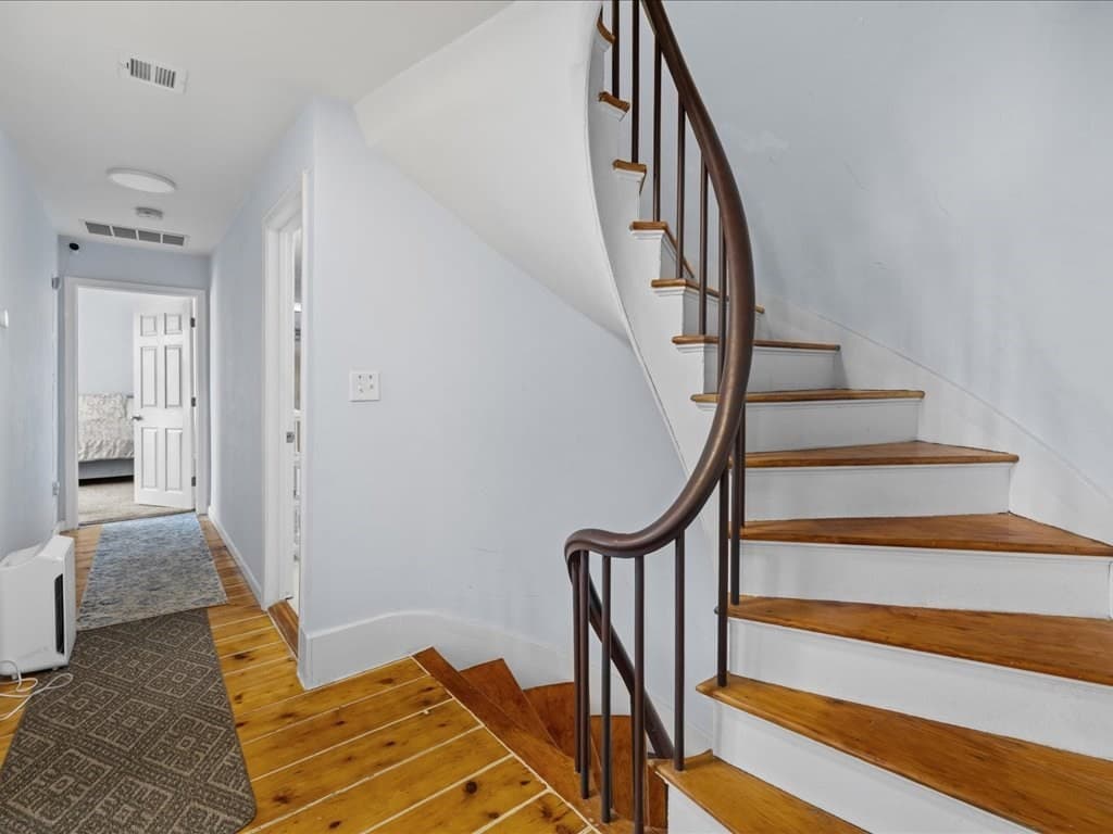 24 Summer St, Westborough MA 01581 photo 16