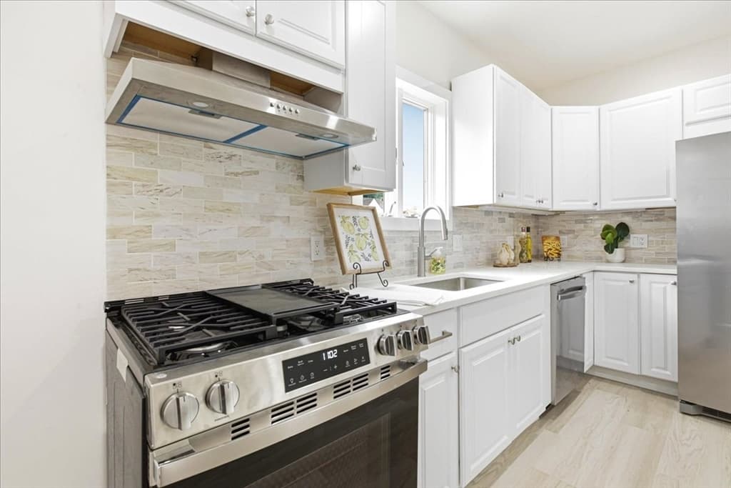 29 Wentworth Ave, Stoughton MA 02072 photo 17