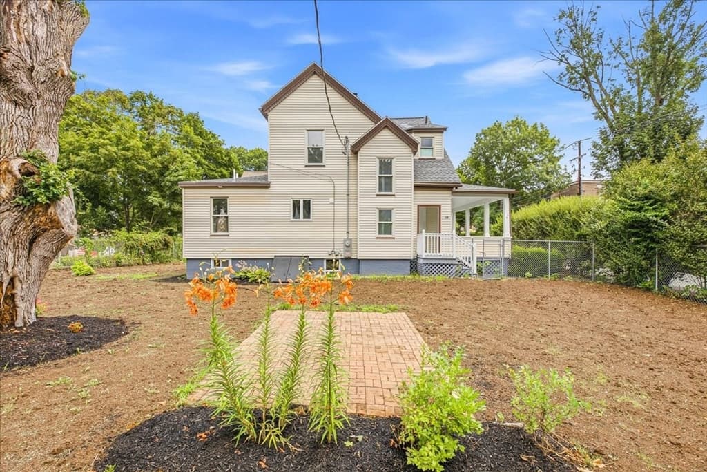 29 Wentworth Ave, Stoughton MA 02072 photo 40