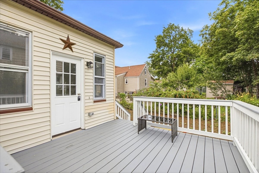 29 Wentworth Ave, Stoughton MA 02072 photo 35
