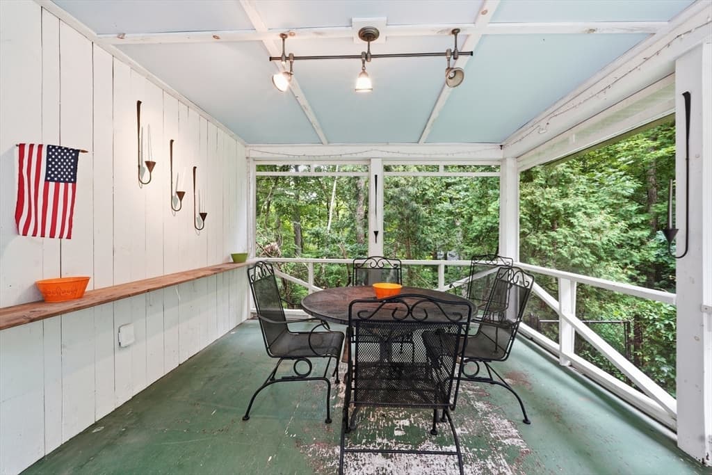 Single Family Residence at 51 Whittemore Rd, Sturbridge MA 01566, Sturbridge, photo 22 of 27