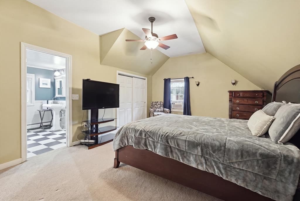 Single Family Residence at 51 Whittemore Rd, Sturbridge MA 01566, Sturbridge, photo 19 of 27