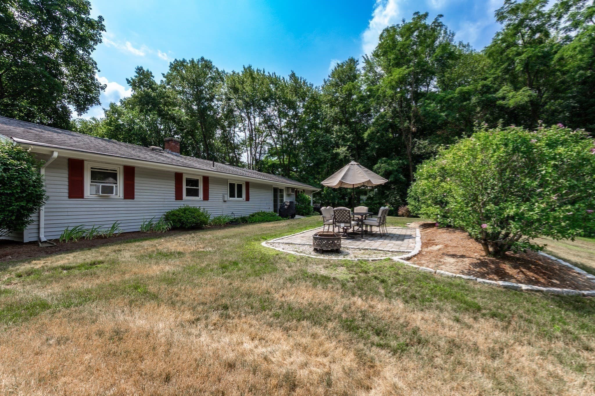 Single Family Residence at 64 Hemenway Rd, Framingham MA 01701, photo 22 of 30