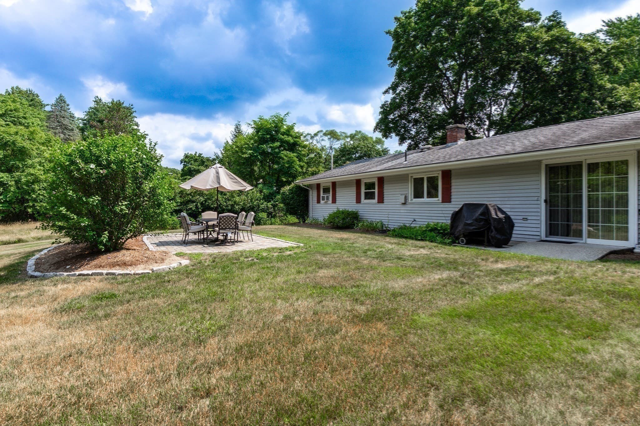 Single Family Residence at 64 Hemenway Rd, Framingham MA 01701, photo 21 of 30