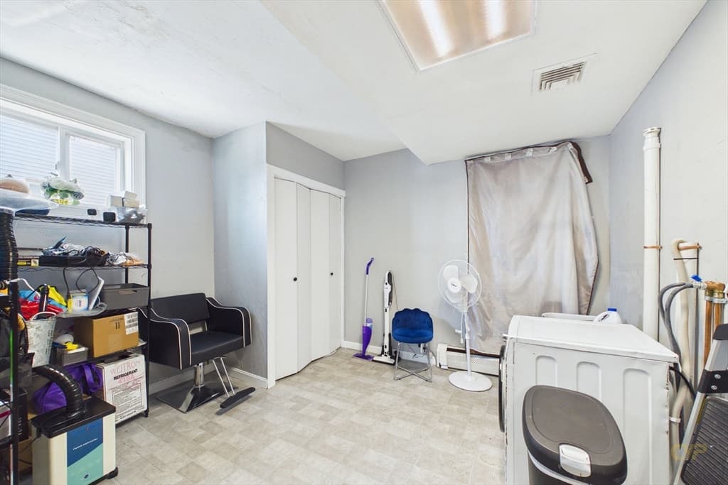 1413 Rodman St, Fall River MA 02721 photo 12