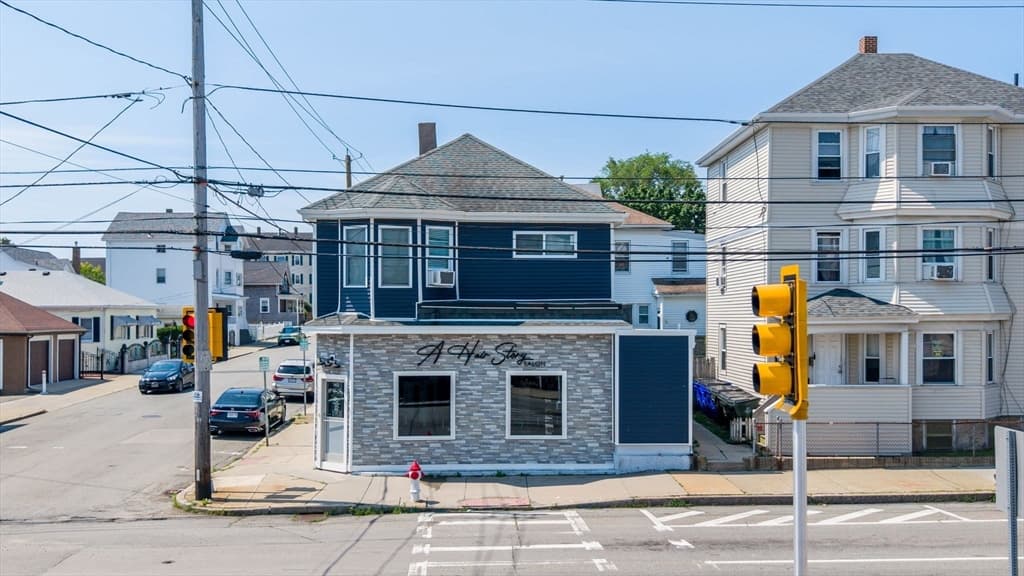 1413 Rodman St, Fall River MA 02721