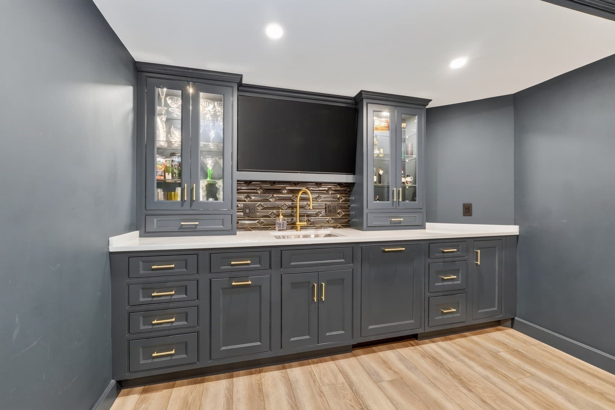 Single Family Residence at 2 Goldman Cir, Bedford MA 01730, Bedford, photo 27 of 42