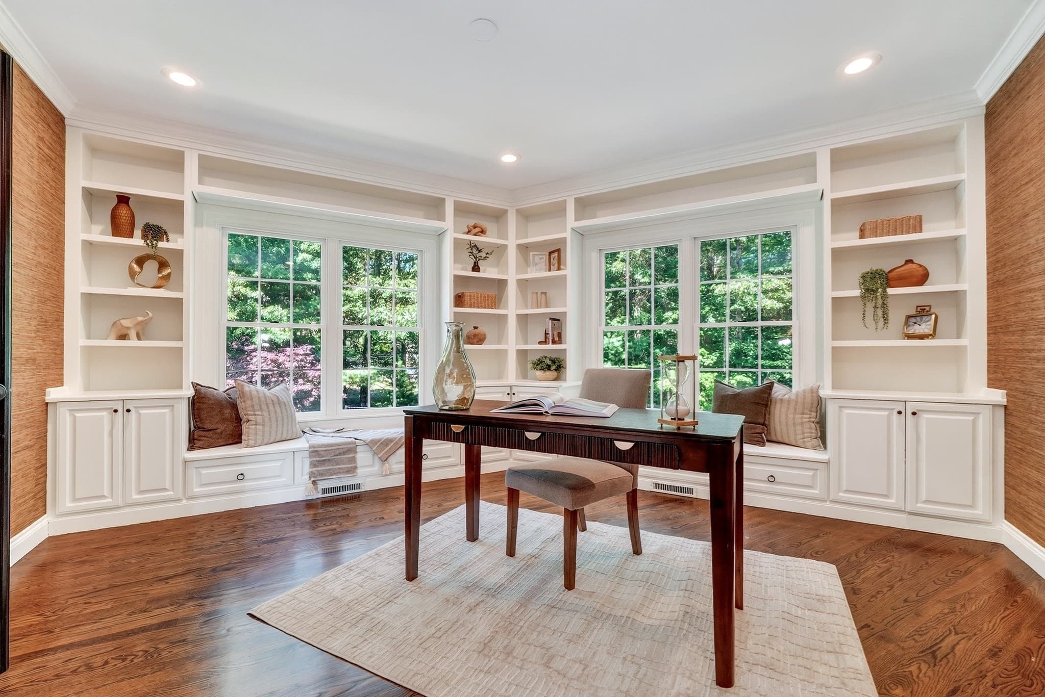 Single Family Residence at 2 Goldman Cir, Bedford MA 01730, Bedford, photo 14 of 42