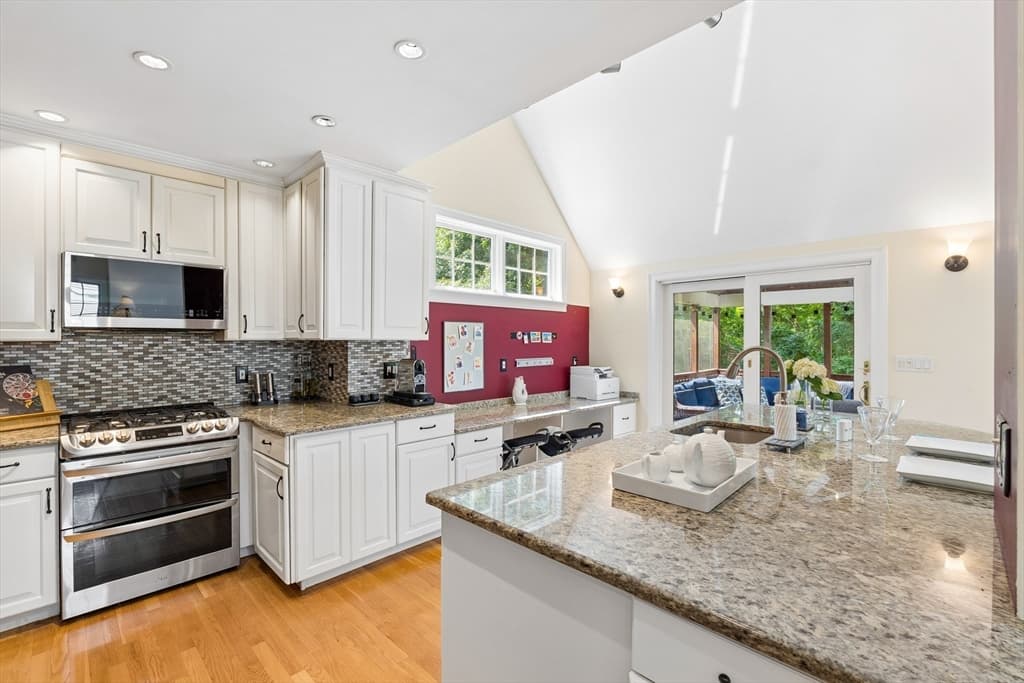 136 Davis Road, Acton MA 01720 photo 2