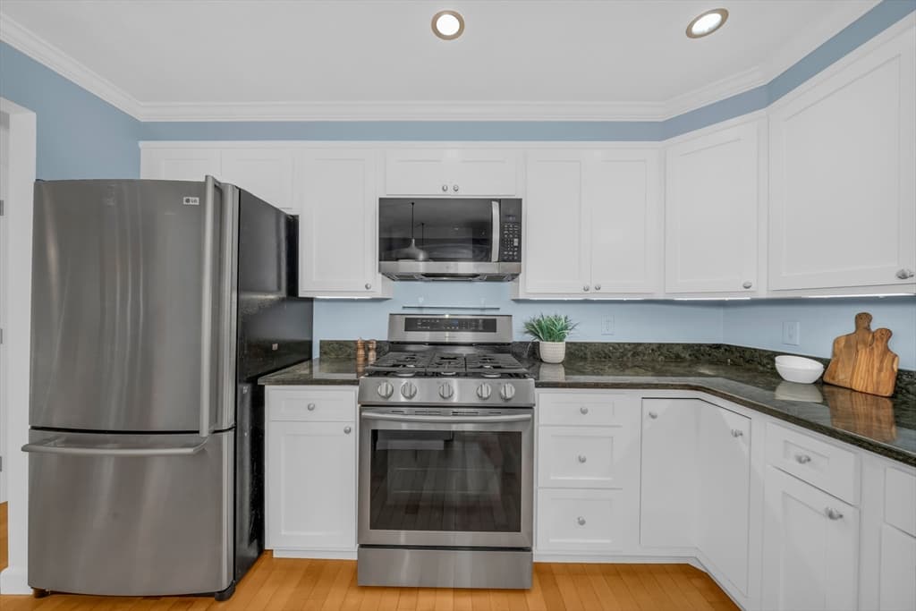 59 Bannan Dr, North Andover MA 01845 photo 10