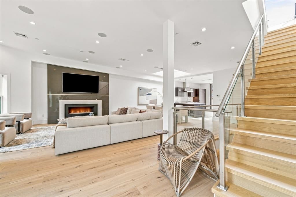 431 Marlborough St PH, Boston MA 02115 photo 17