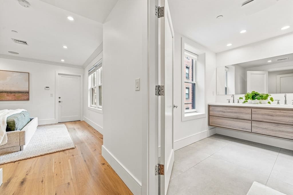 431 Marlborough St PH, Boston MA 02115 photo 30