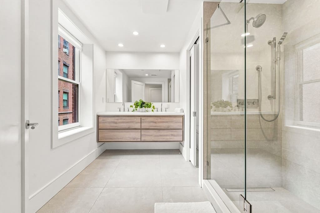 431 Marlborough St PH, Boston MA 02115 photo 31