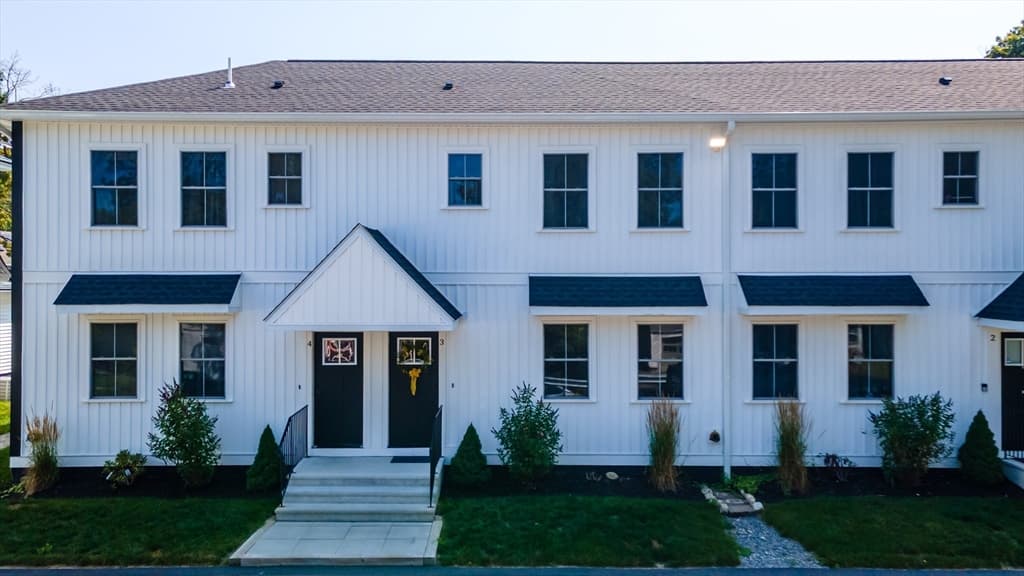50 Frankfort St # 3, Fitchburg MA 01420 photo 2