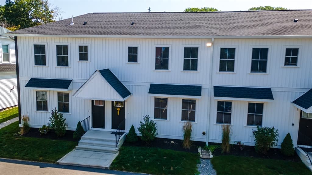 50 Frankfort St # 3, Fitchburg MA 01420 photo 3