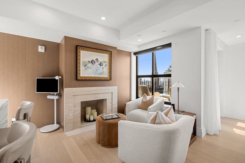 300 Boylston St, Boston MA 02116 photo 8