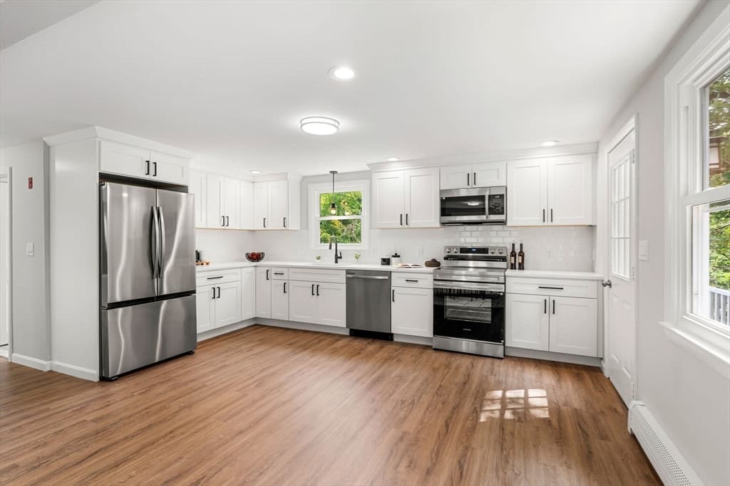 58 Carlisle Rd, Westford MA 01886 photo 8
