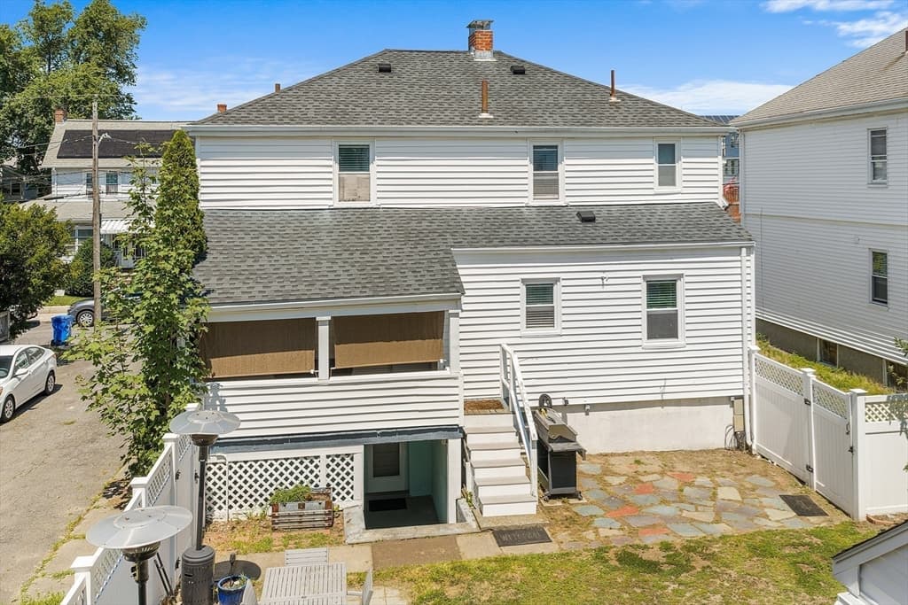 43 Dolphin Ave, Winthrop MA 02152 photo 3