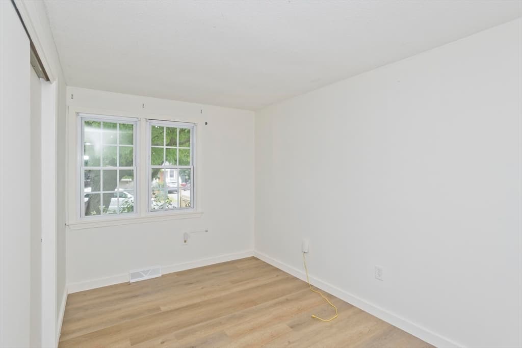 70 Yeoman Avenue, Westfield MA 01085 photo 32