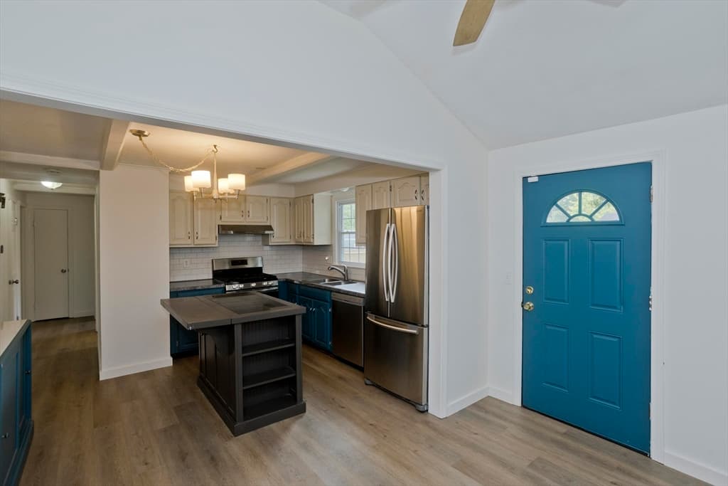 70 Yeoman Avenue, Westfield MA 01085 photo 14