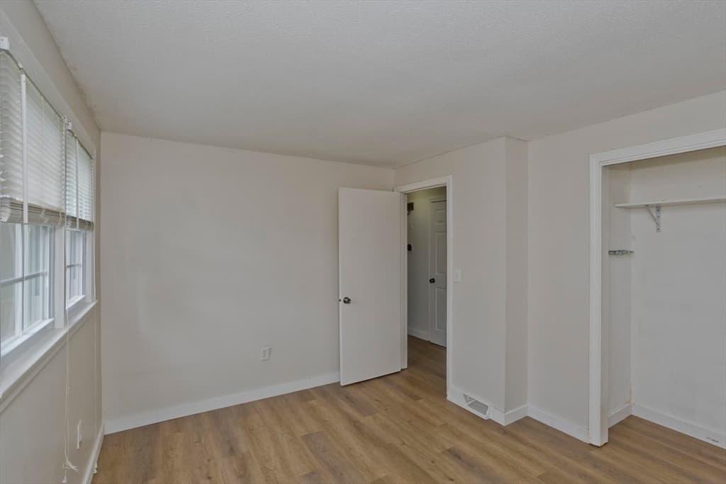 70 Yeoman Avenue, Westfield MA 01085 photo 37