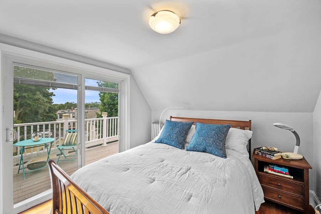 128 Selwyn St # 2, Boston MA 02131 photo 27