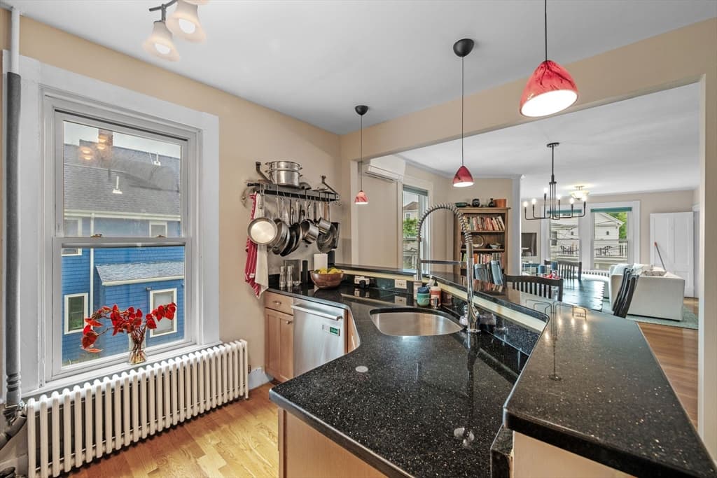 128 Selwyn St # 2, Boston MA 02131 photo 20