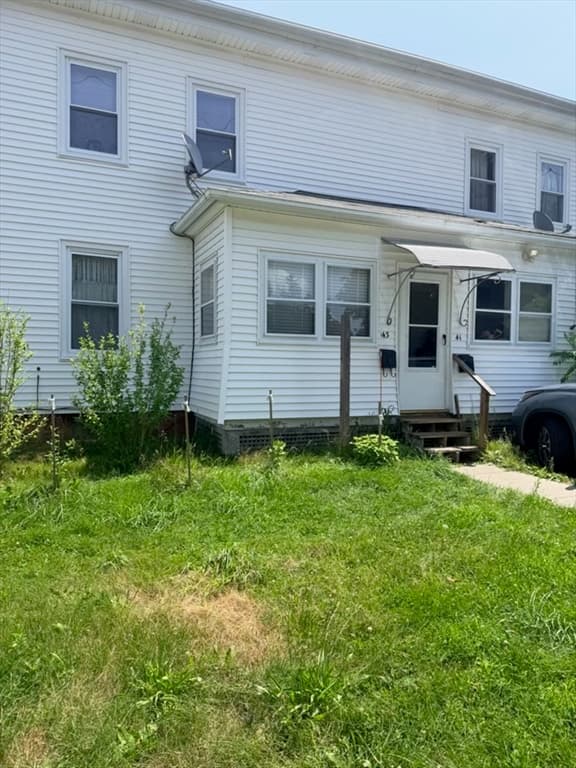 41 North St, Palmer MA 01080