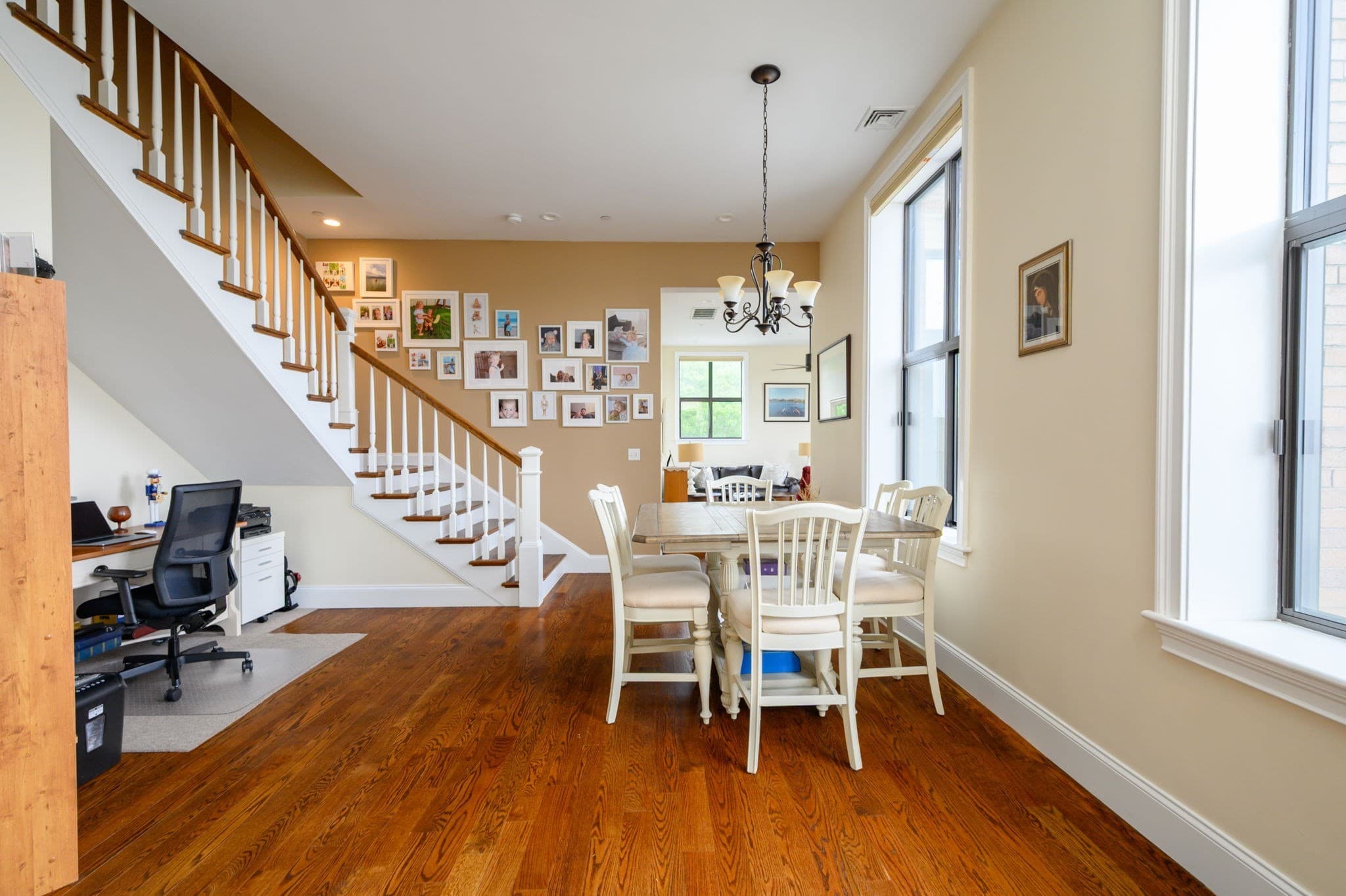 Condominium at 203 Middle St # 5, Weymouth MA 02189, photo 10 of 31
