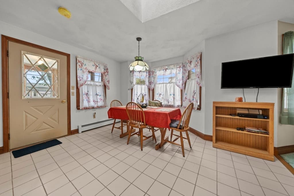 52 Wyman St, Woburn MA 01801 photo 11