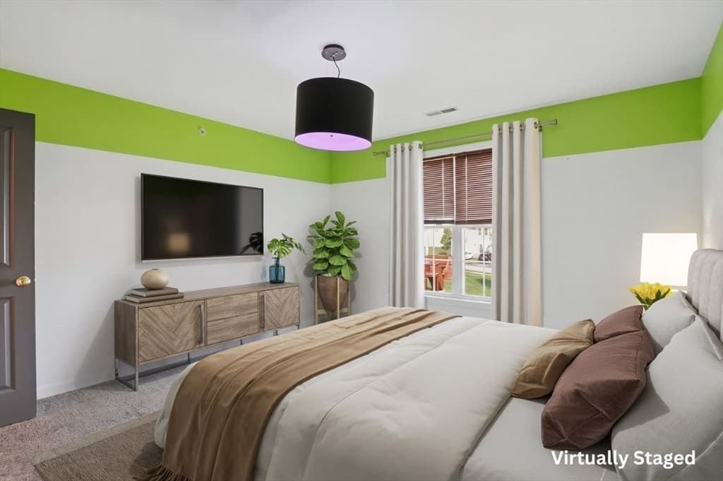 Condominium at 17 Tulip Circle # 17, Grafton MA 01560, Grafton, photo 20 of 33