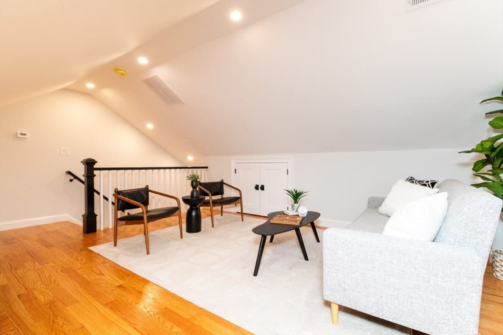 22 Bellevue St # 2, Boston MA 02132 photo 28