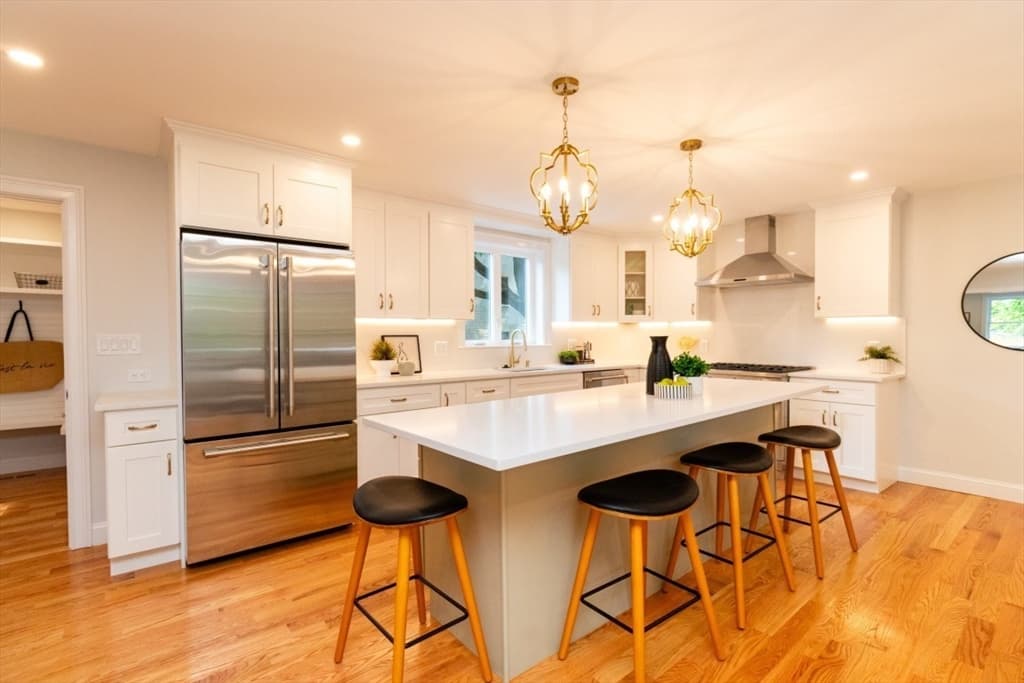 22 Bellevue St # 2, Boston MA 02132 photo 5