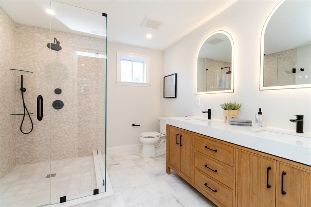 22 Bellevue St # 2, Boston MA 02132 photo 19