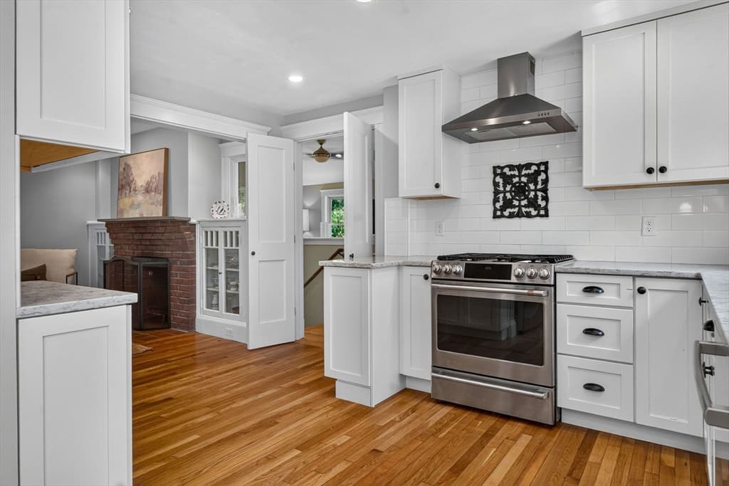 Single Family Residence at 43 Atwood St, Wellesley MA 02482, photo 5 of 23