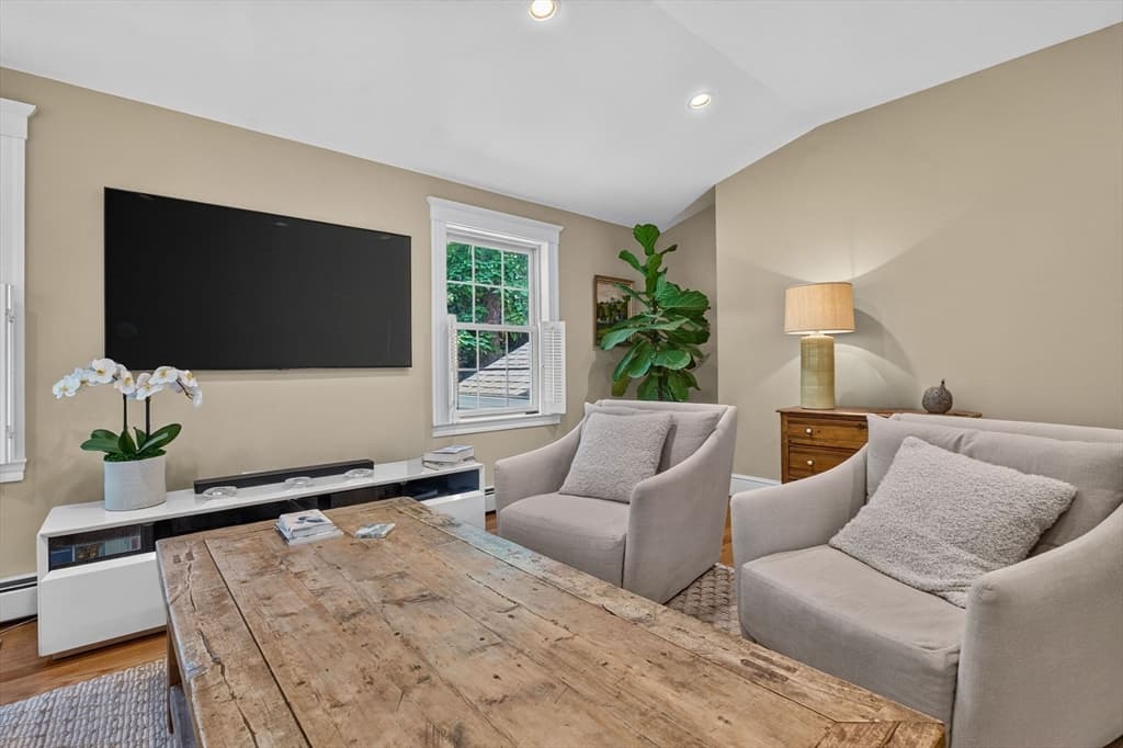 Single Family Residence at 43 Atwood St, Wellesley MA 02482, photo 10 of 23