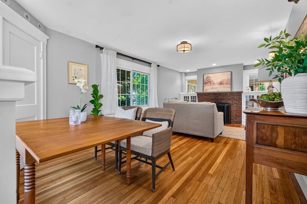 Single Family Residence at 43 Atwood St, Wellesley MA 02482, photo 8 of 23