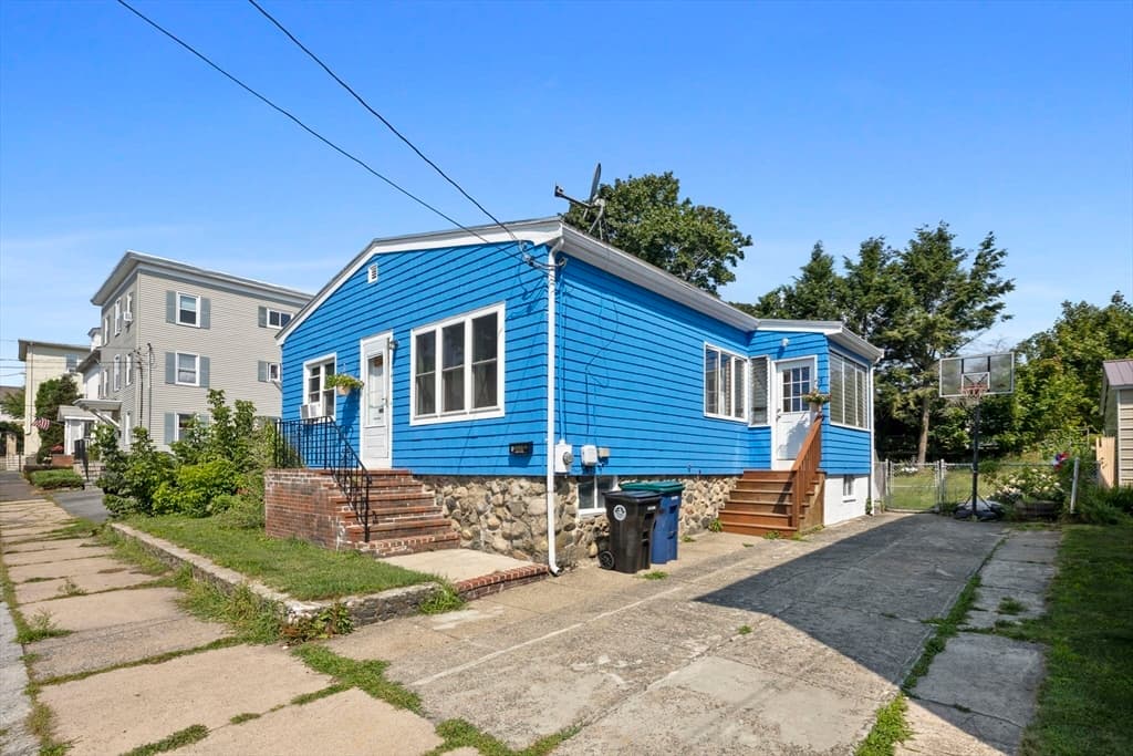 4 Arthur Street, Salem MA 01970 photo 3