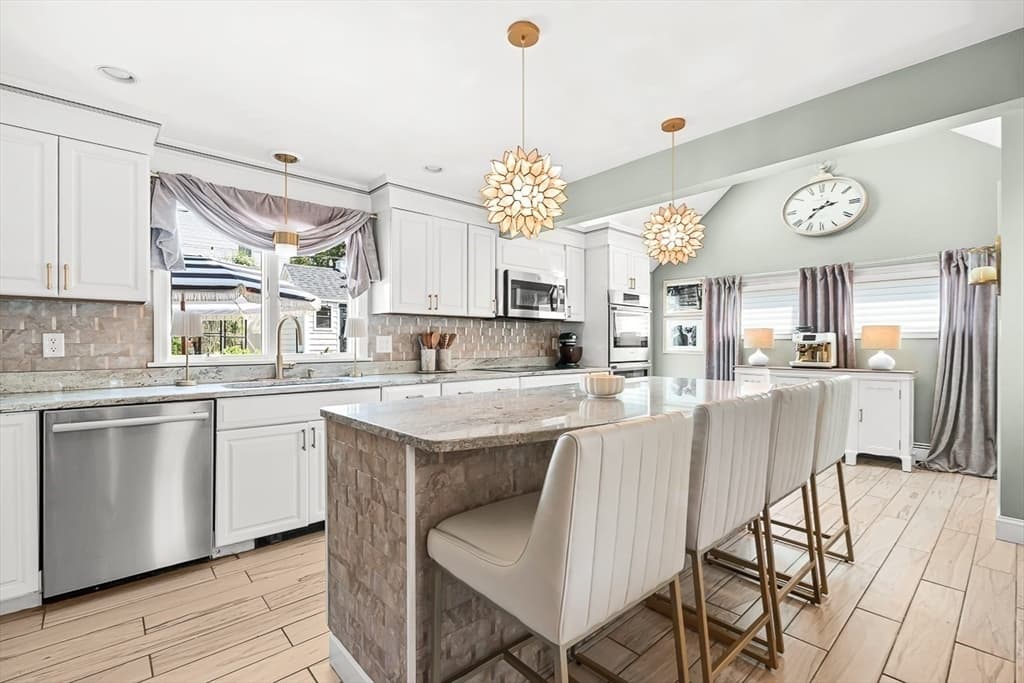 50 Holland Street, Winchester MA 01890 photo 8