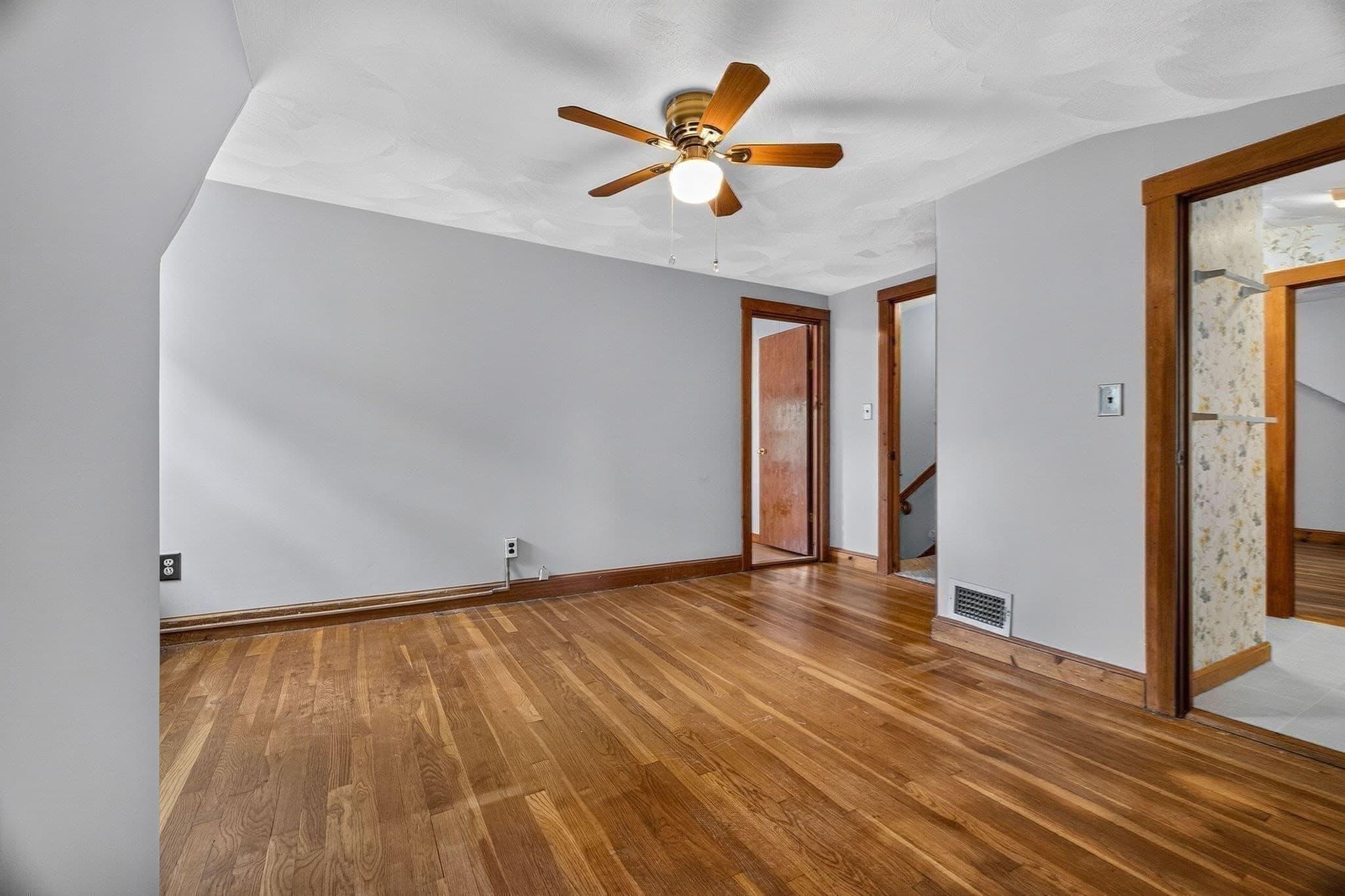 Single Family Residence at 19 Springvale Ln, Lynn MA 01904, Lynn, photo 22 of 38