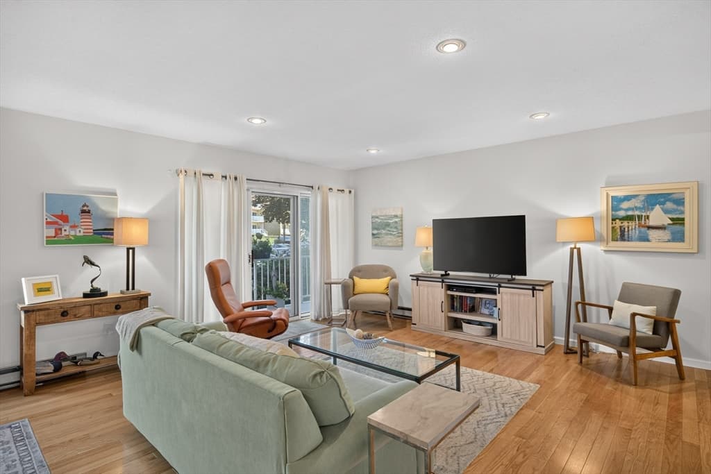 1 Belmont Rd APT 315, Harwich MA 02671 photo 6
