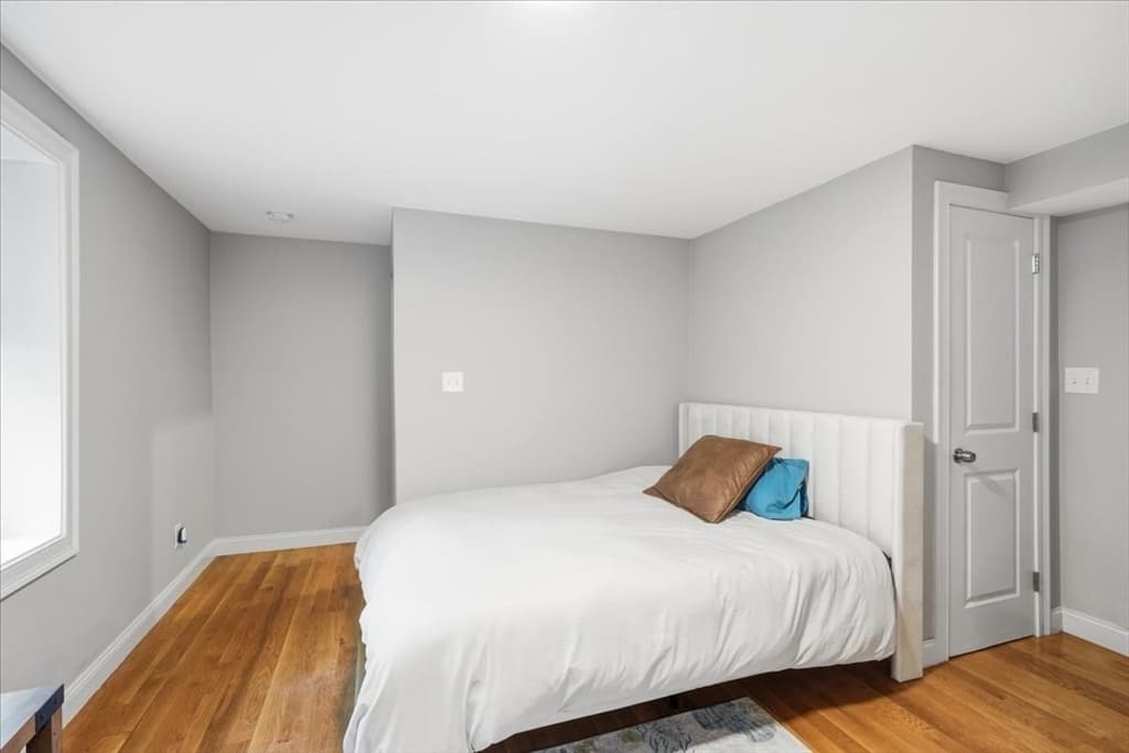 189 Shirley # 2, Winthrop MA 02152 photo 11