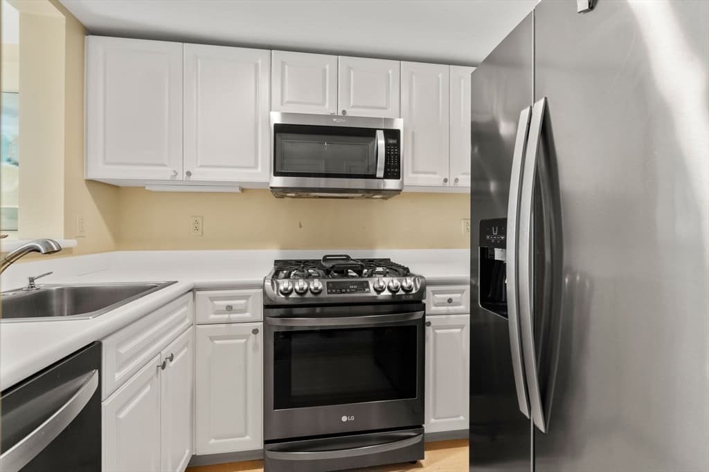 1 Nassau St # 1002, Boston MA 02111 photo 3